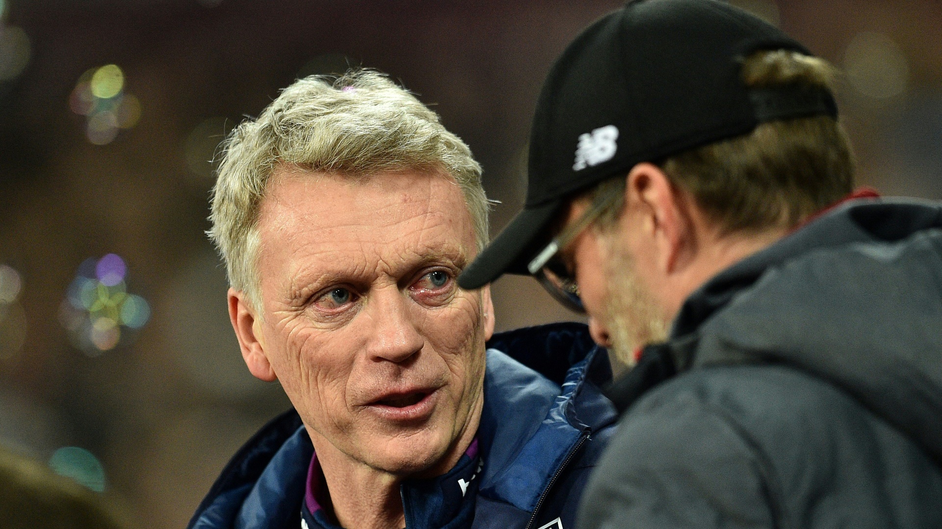 Kubet báo cáo Klopp khoanh tay cho đối thủ Moyes